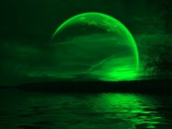 Green Moon 04